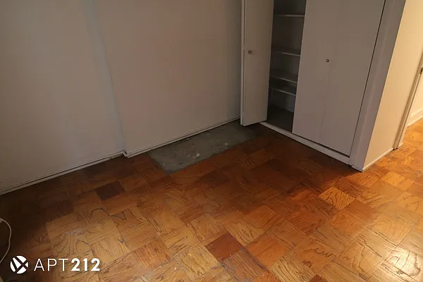 Rented by APT212 INC | media 19