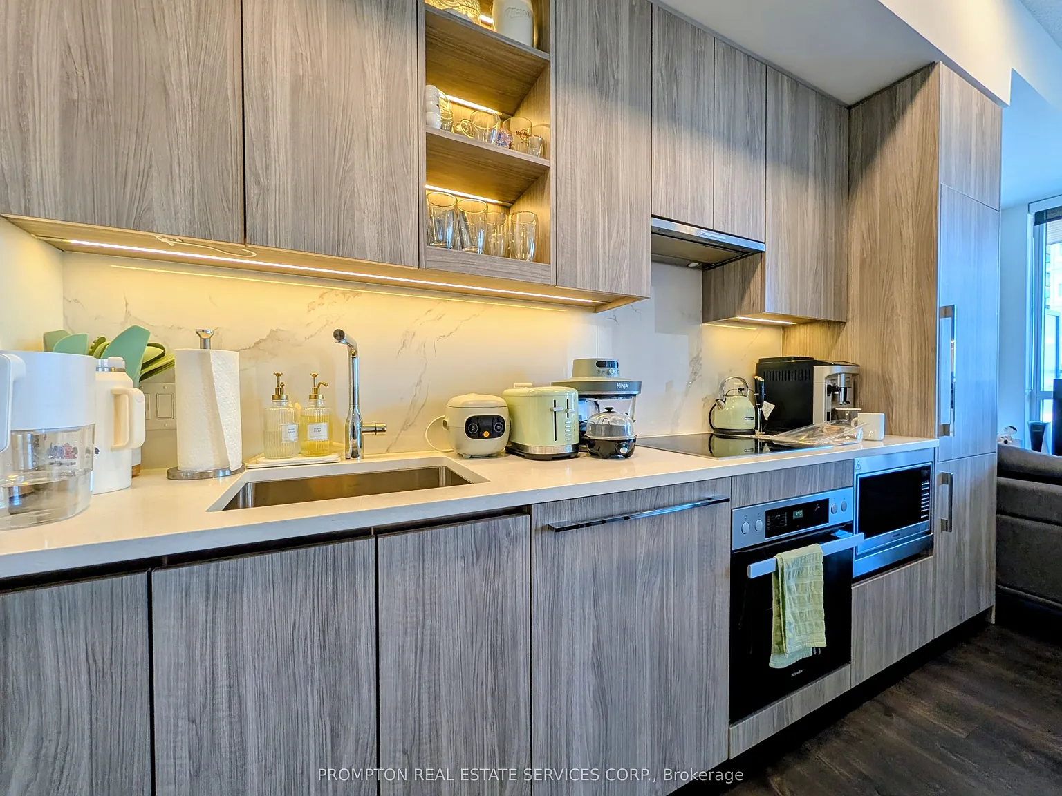 2 bed, $2,390 — Photo 2