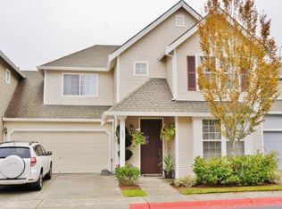 545 226th Ct NE #17, Sammamish, WA 98074