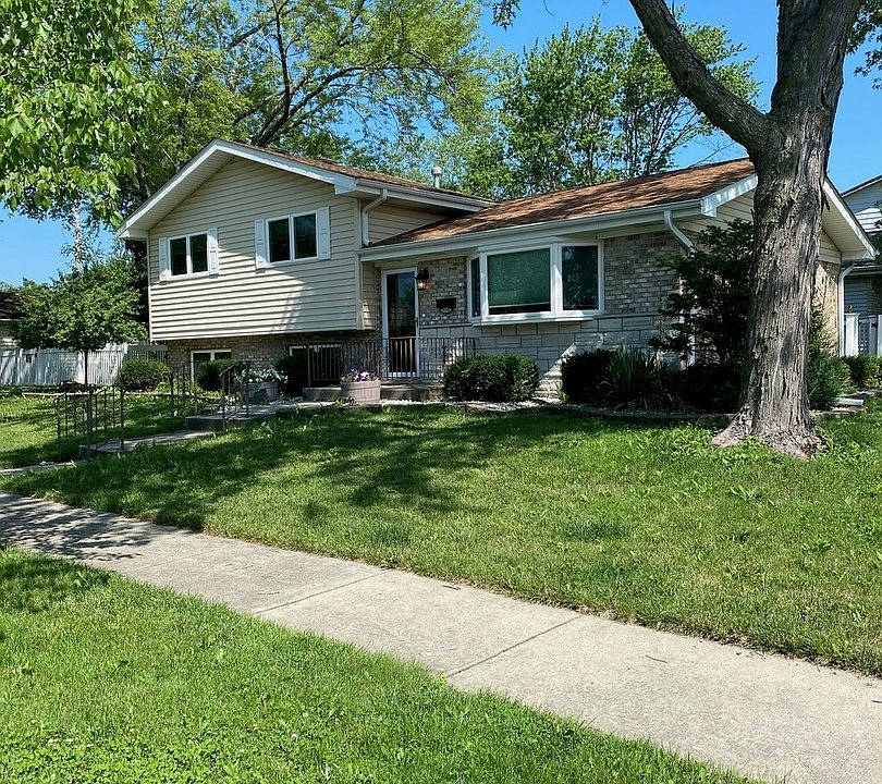 1st image of 17360 S Oketo Ave