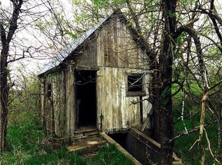 Somerset Rd, Paola, KS 66071