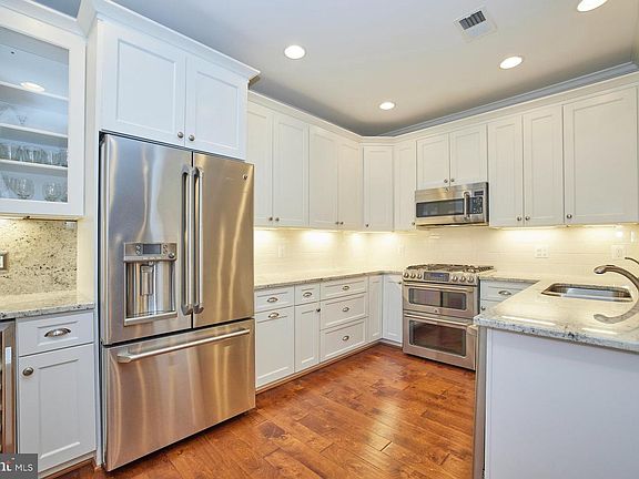 5th image of 13891 Chelmsford Dr