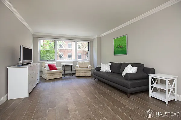 Rented by Halstead Real Estate | media 21