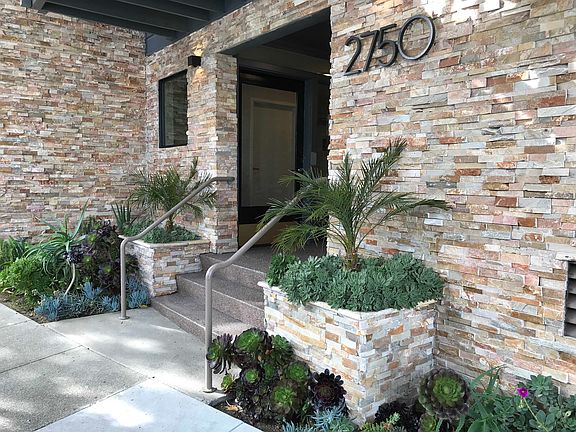 2nd image of 2750 Market St APT 202