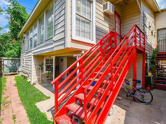 3rd image of 2501 Truxillo St #1-7