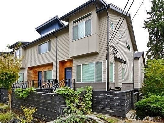 1st image of 12020 32nd Ave NE