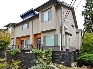 12020 32nd Ave NE, Seattle, WA 98125