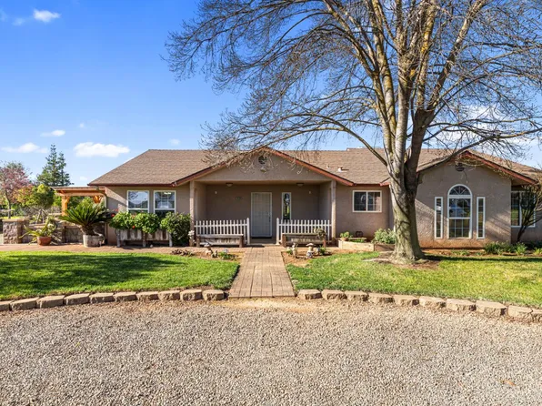 14304 Huntington Rd, Madera, CA 93636