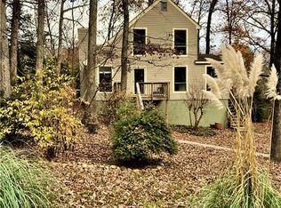 1617 Colehollow Dr, Midlothian, VA 23113