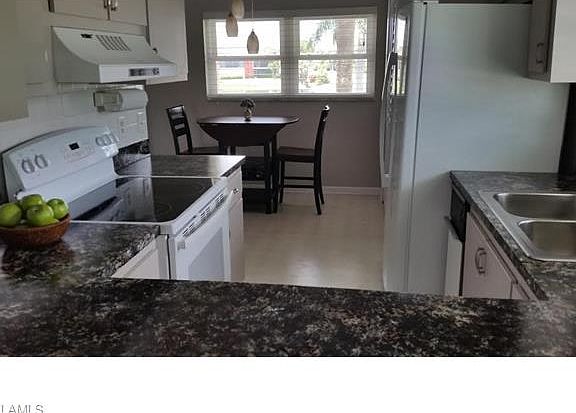 3rd image of 378 Charlemagne Blvd APT A201