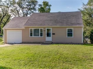 1015 Locust Ave, Kansas City, KS 66103