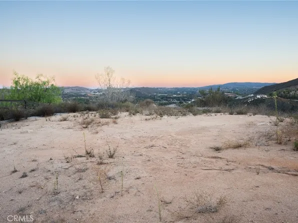 6 Vista Del Bosque #B, Murrieta, CA 92562