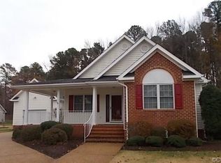 231 Kennon Point Dr, Colonial Heights, VA 23834