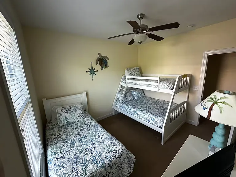 204 Mandalay D Ct — Photo 10