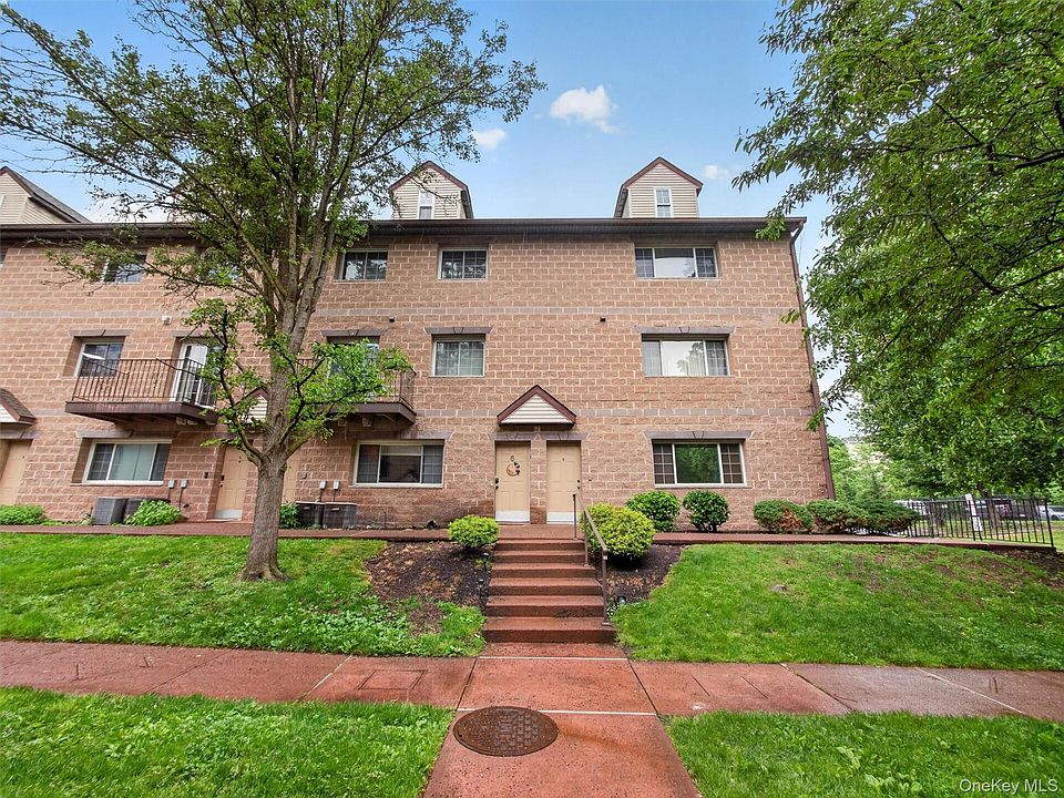 1st image of 8 Klint Court