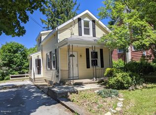 27 Clarendon St, Pittsfield, MA 01201