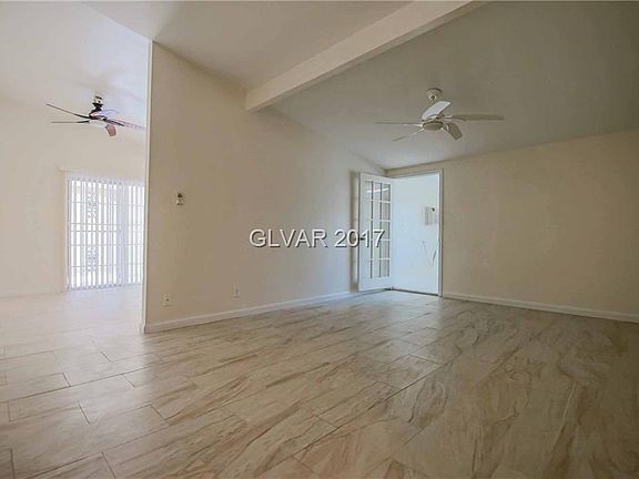 4th image of 3974 Trabuco Dr