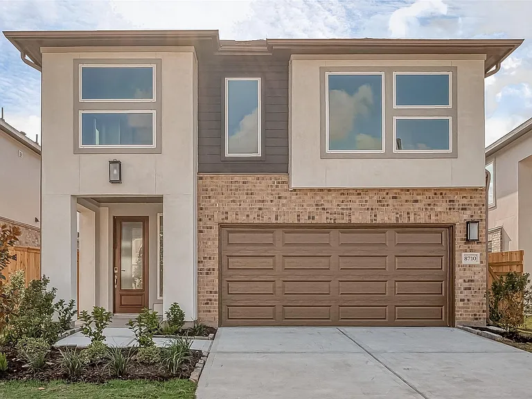 8710 Limmen Terrace Trl — Photo 1