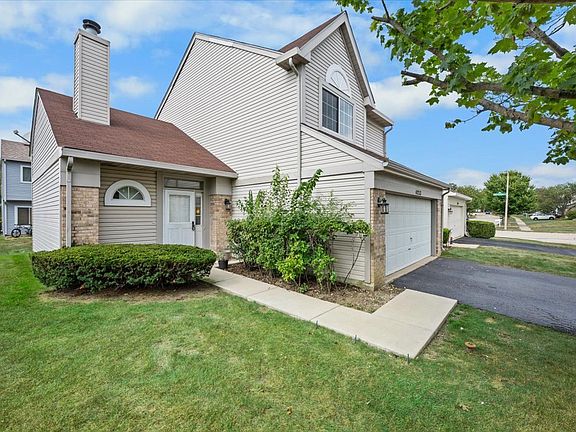 2nd image of 4233 Springlake Dr