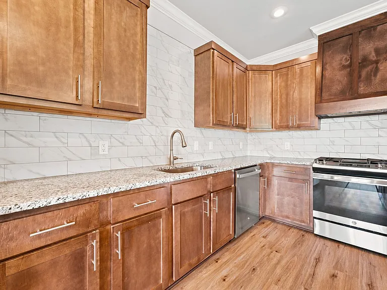 2908 SW Grandshire Ave — Photo 7