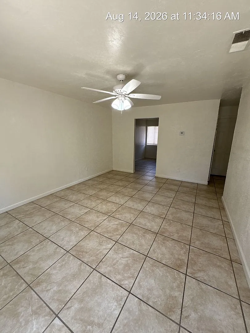 3615 — Photo 2