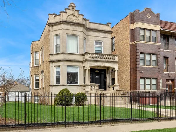 132 N Menard Ave #2, Chicago, IL 60644