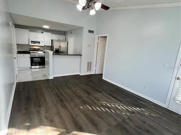 3550 Tobago Ln APT 304, Tampa, FL 33614