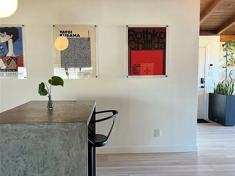 2105 Bonnie Brae Ave — Photo 11