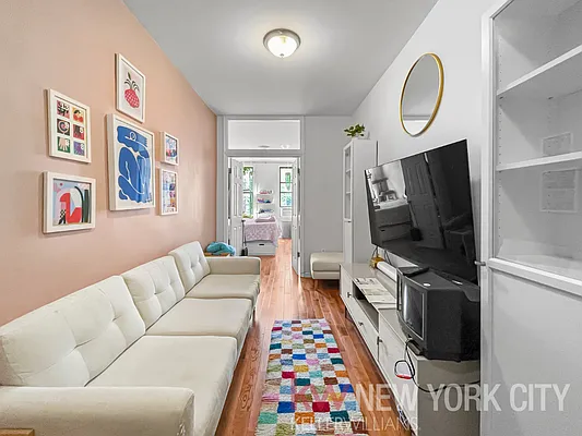 Rented by Keller Williams NYC | media 15