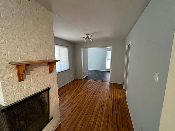 3rd image of 1109 Chama St NE