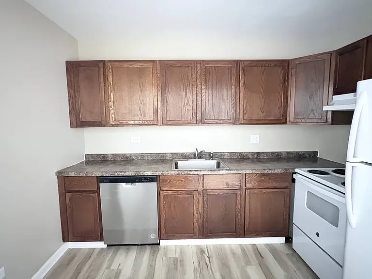 4241 Jennifer Ln #1A — Photo 13