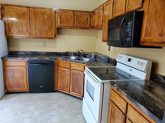 4th image of 1158 Hunters Lake Dr