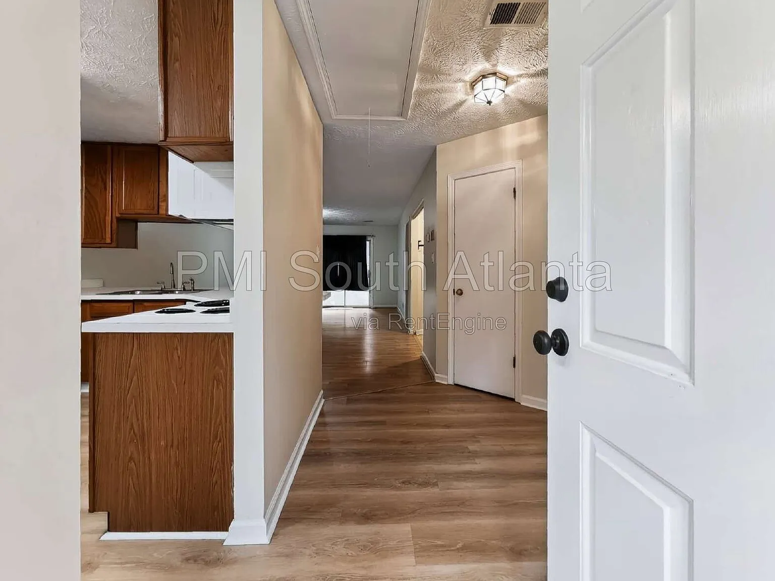 2 bed, 2.0 bath, 1022 sqft, $1,250 — Photo 2