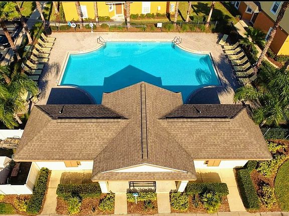 3rd image of 4057 Shade Tree Ln