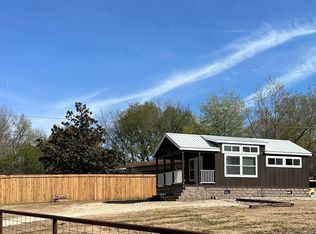 20900 N Lakeshore Dr, Springdale, AR 72764