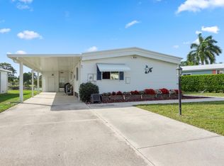 41 Lake Diane Dr, Naples, FL 34114