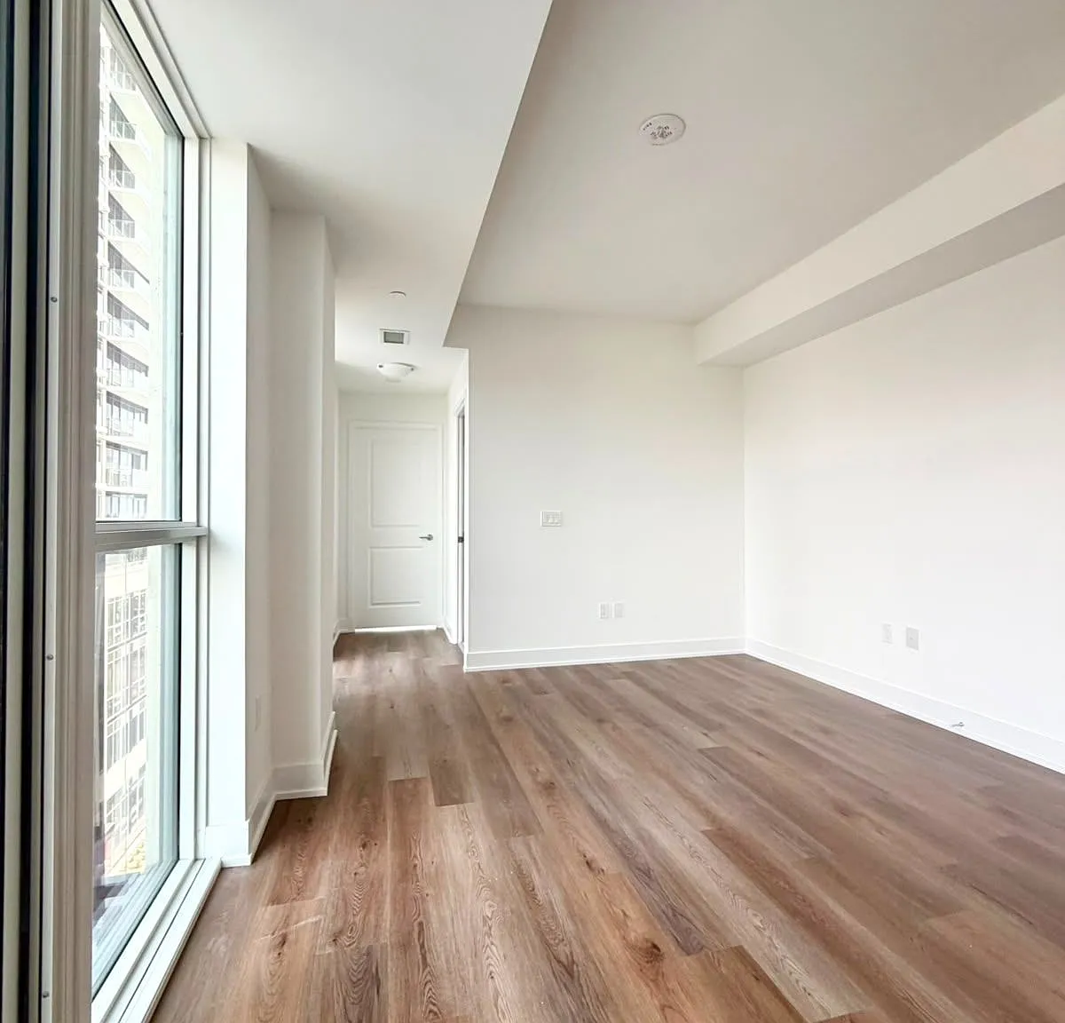 2 bed, $2,800 — Photo 2