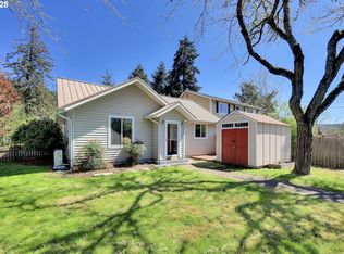 3717 E Amazon Dr, Eugene, OR 97405