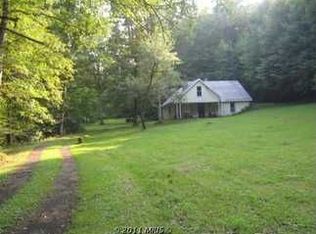 12718 Neelyton Rd, Shade Gap, PA 17255