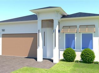 552 95th Ave N, Naples, FL 34108