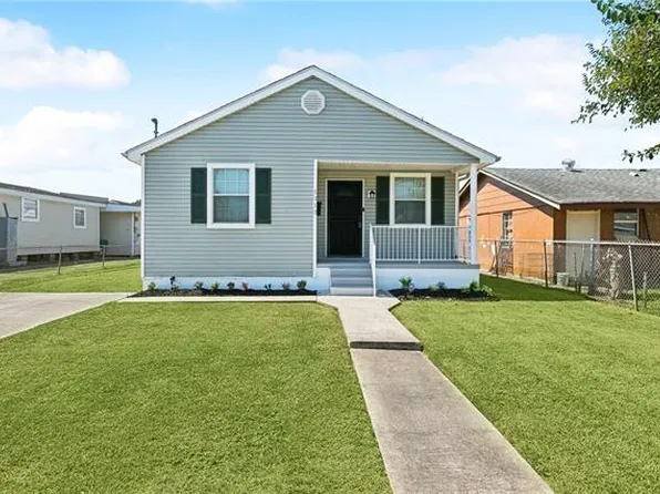 1313 Palfrey St, Gretna, LA 70053