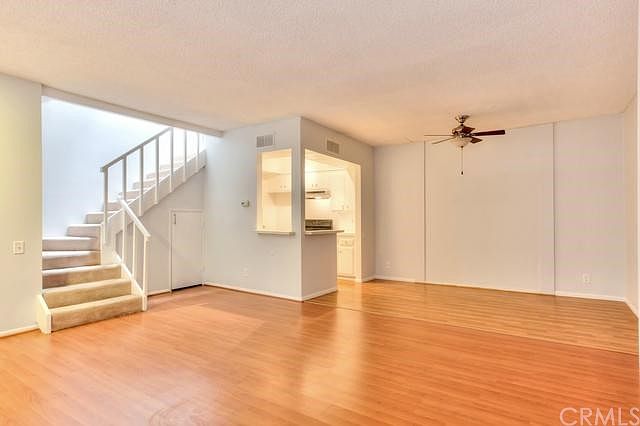 1st image of 5142 Zelzah Ave APT 25