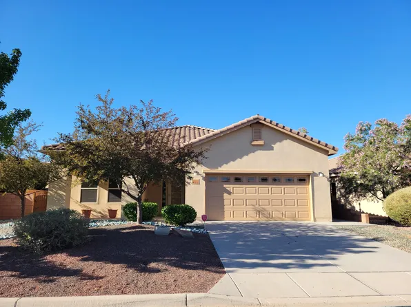 956 Salt Cedar Ct, Bernalillo, NM 87004