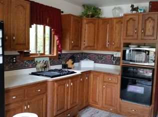 3321 Hodges Rd, Dryden, MI 48428