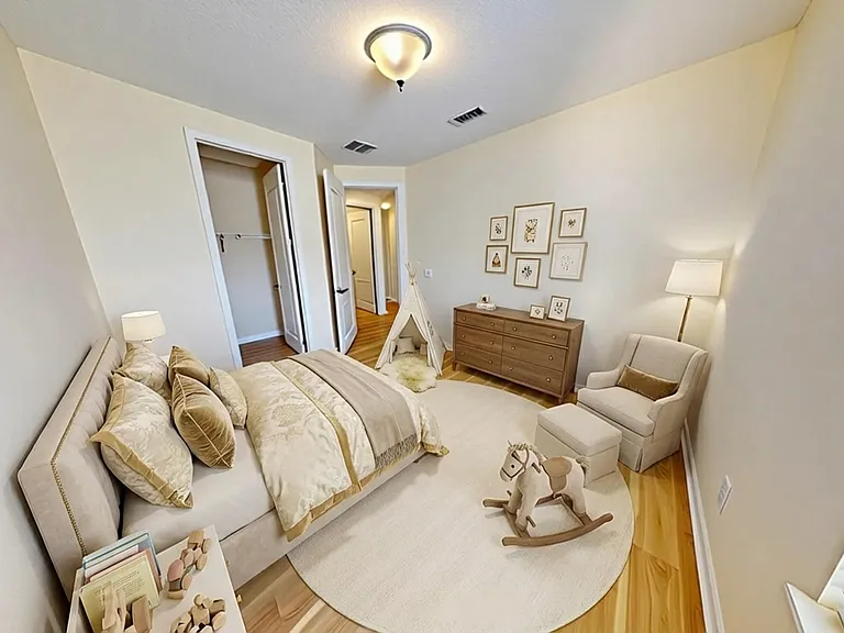 15707 Lexington Park Blvd — Photo 34