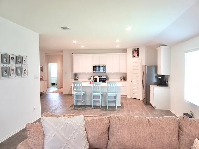 2026 Woodlark Way — Photo 5