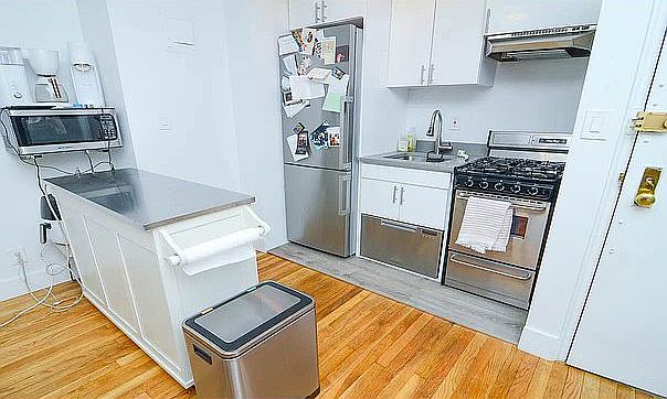 1st image of 146 E 16th St APT 4C