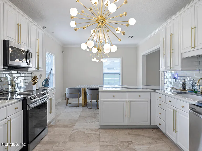 200 Sunstone Ct #GUEST HOUSE — Photo 14