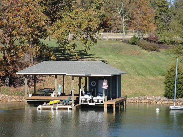 1st image of 436 Saddleridge Dr
