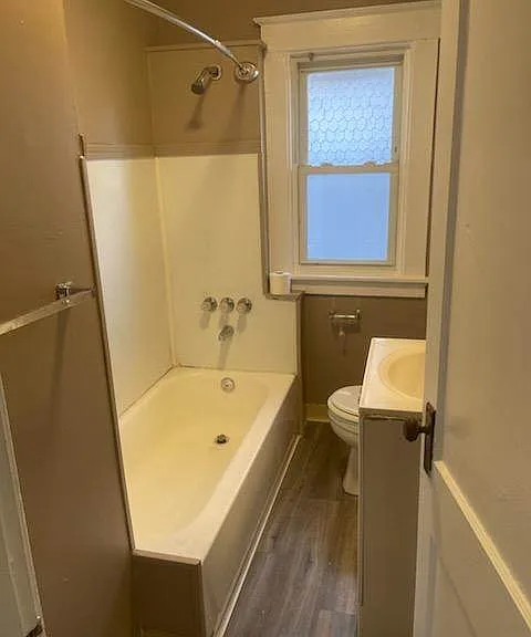1805 Emerson Ave — Photo 9